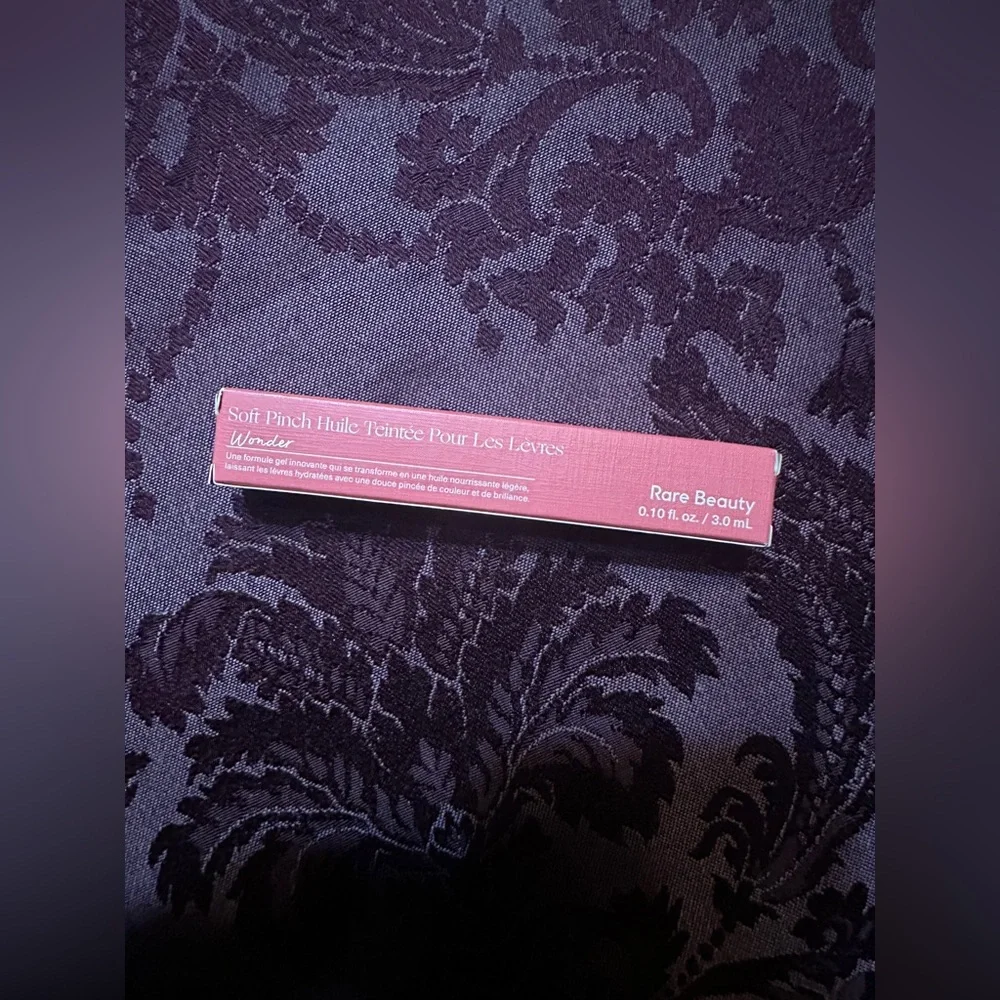 Rare Beauty Soft Pinch Lip Oil in Wonder 3.0 ml, NIB